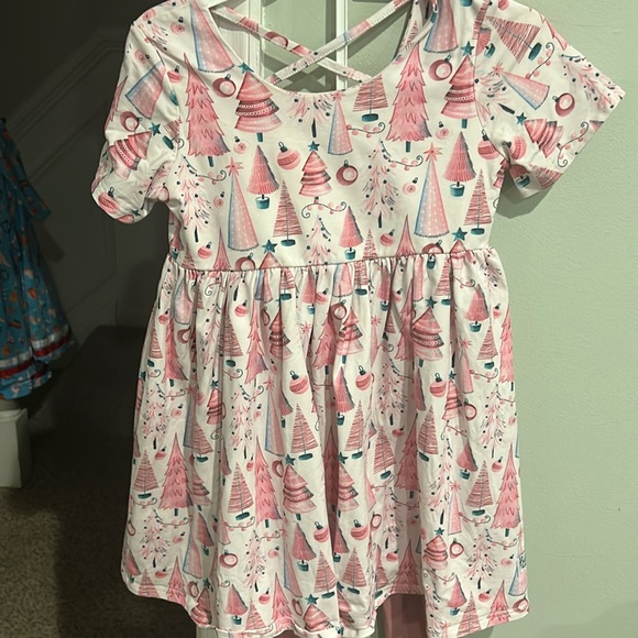Bella & Omi Girls size 8 Pink Christmas Tree print Tunic & leggings -so adorable - Picture 1 of 8
